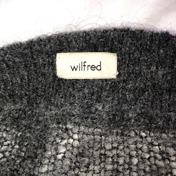 Wilfred loop scarf - Picture 2 of 2